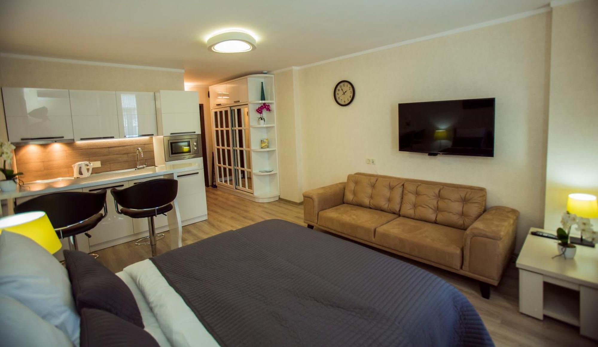 Holiday Lux Tower Batumi Luaran gambar